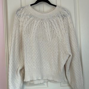 AMERICAN EAGLE CREAM KNIT SWEATER